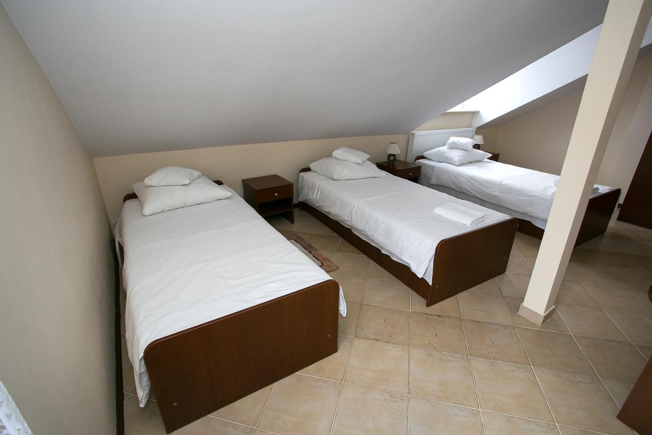Labirynt Hotel Lomza Bagian luar foto