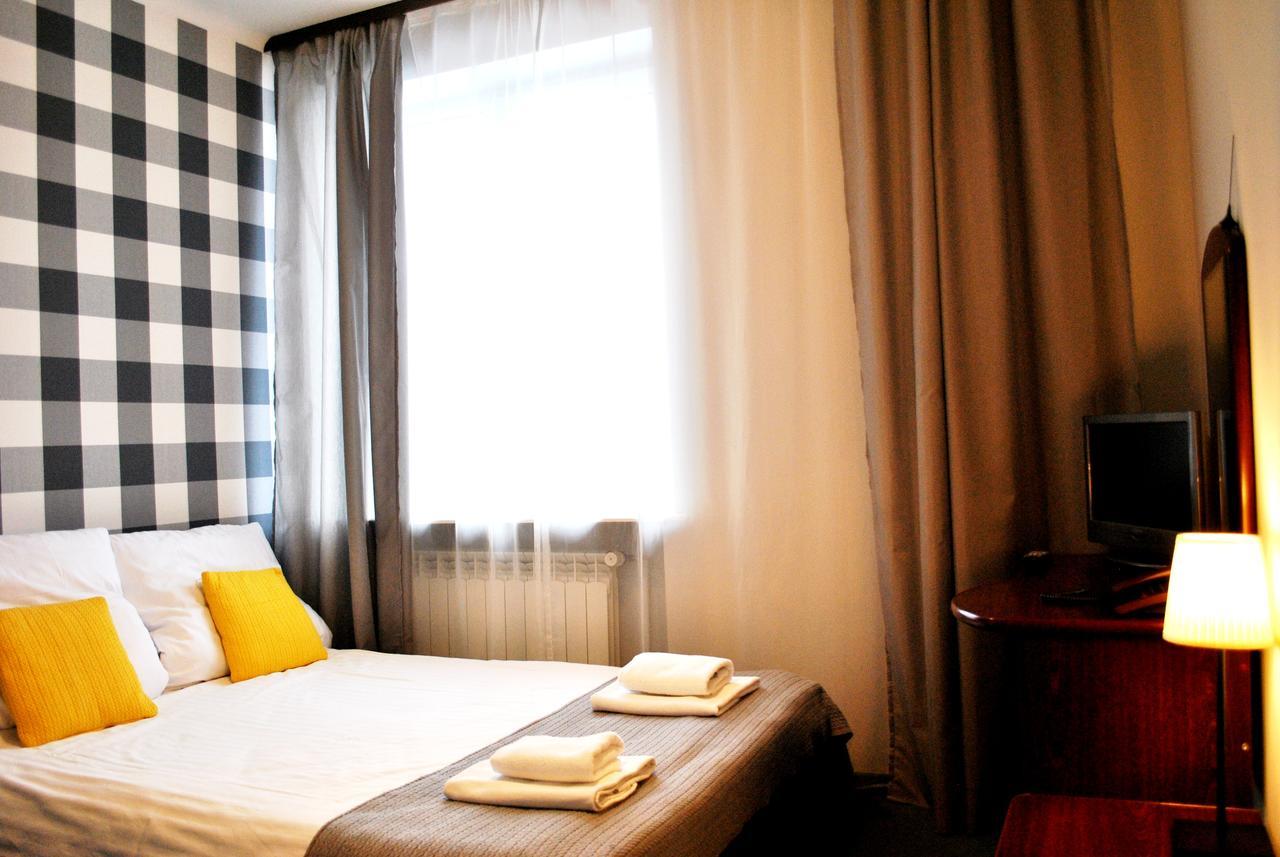 Labirynt Hotel Lomza Bagian luar foto